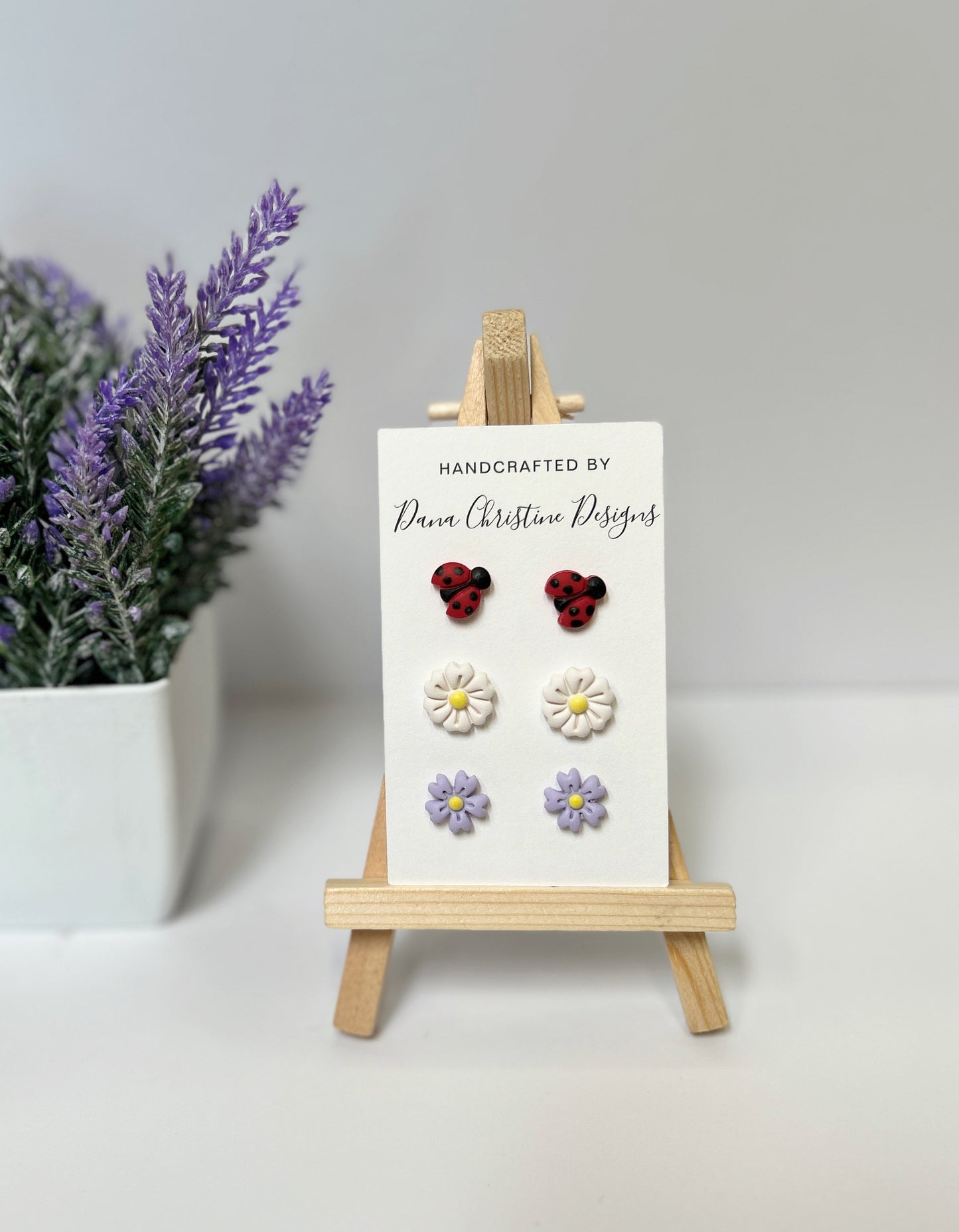 Ladybug & Flowers Stud Pack v.1