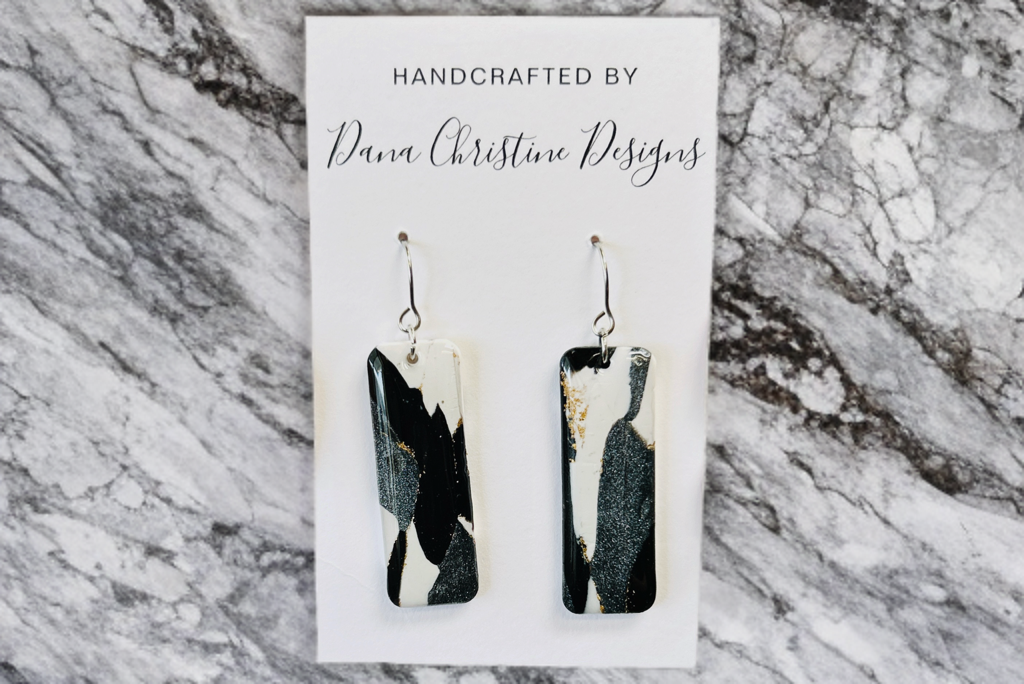 Black, White, and Graphite Rectangle Drops