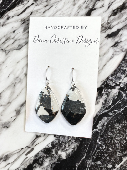 Black, White, and Graphite Small Drops v.1
