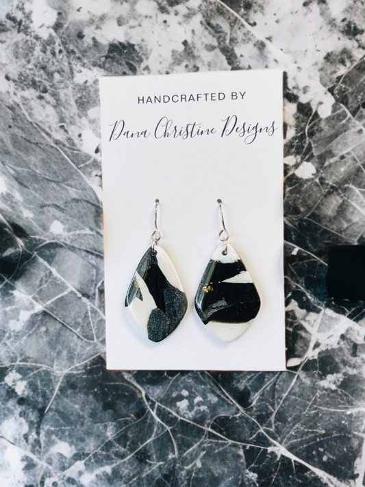 Black, White, and Graphite Small Drops v.2